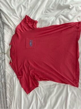 Vineyard Vines Short Sleeve Pocket Tee in Red